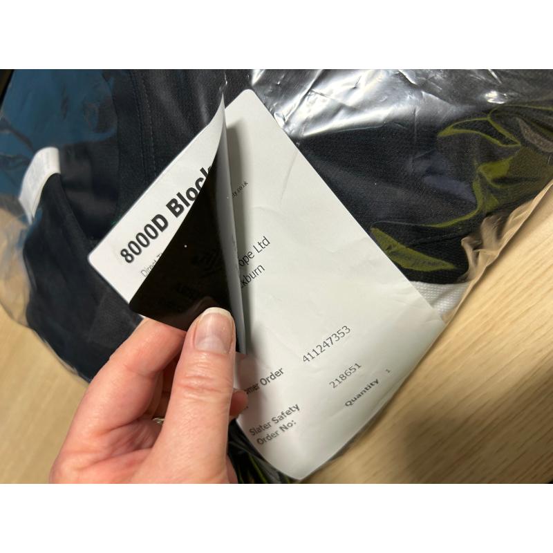 Zebra 8000T SEMI-G BLOCKOUT, SAMPLE68054,100x90mm Zebra 8000T SEMI-G BLOCKOUT, SAMPLE68054,100x90mm